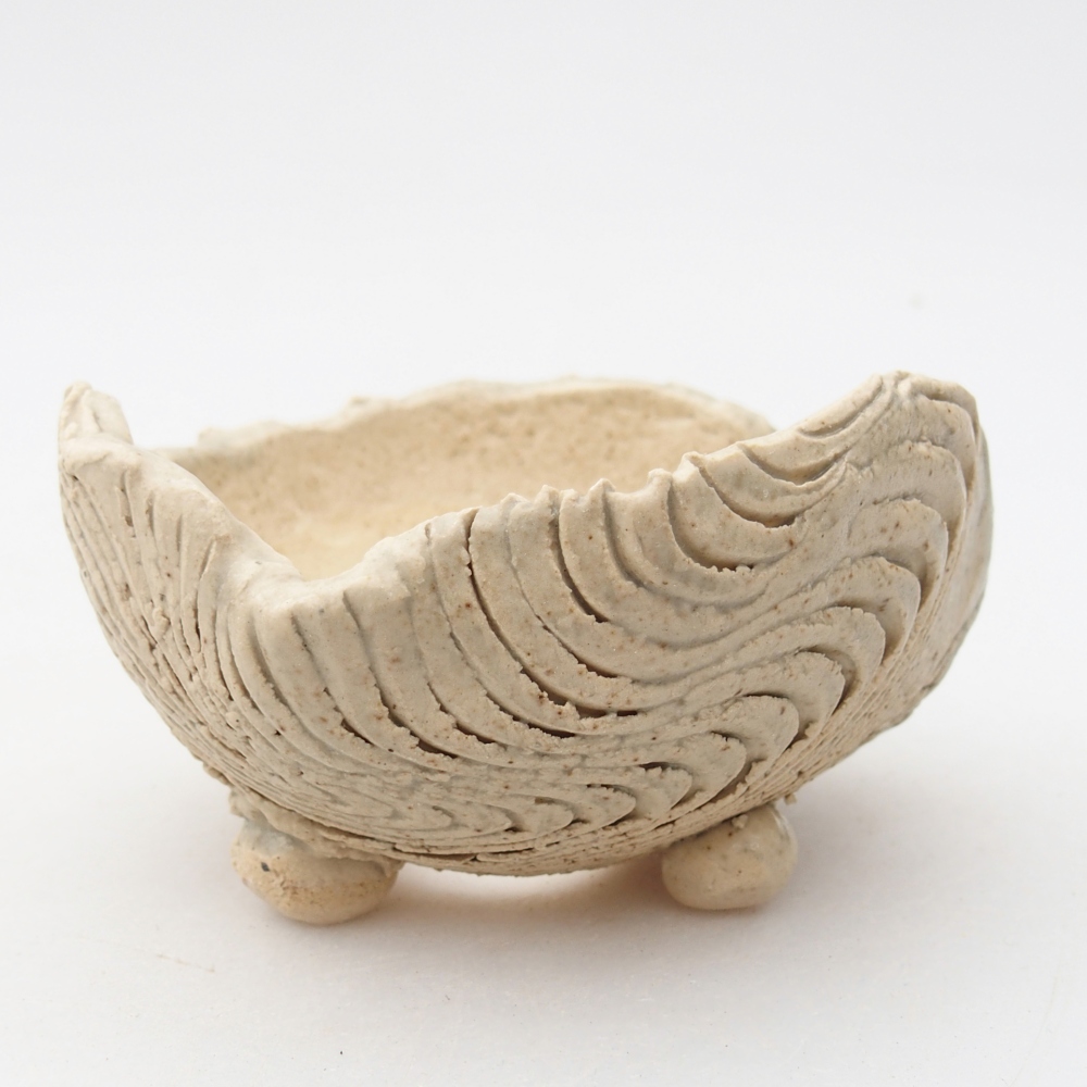 Keramická mušľa 9 x 8,5 x 5 cm , farba béžová