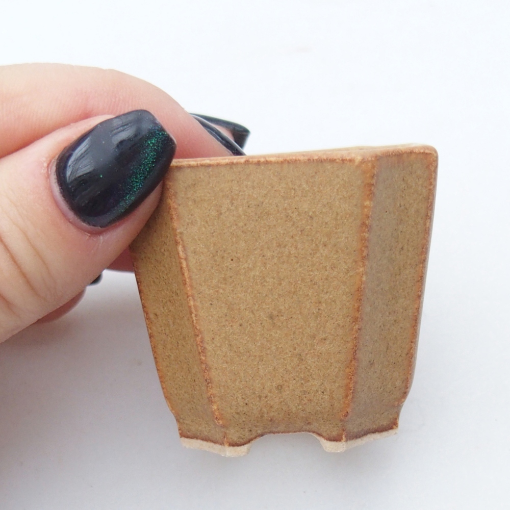 Mini bonsajová miska 4,5 x 4,5 x 4 cm, hnedá