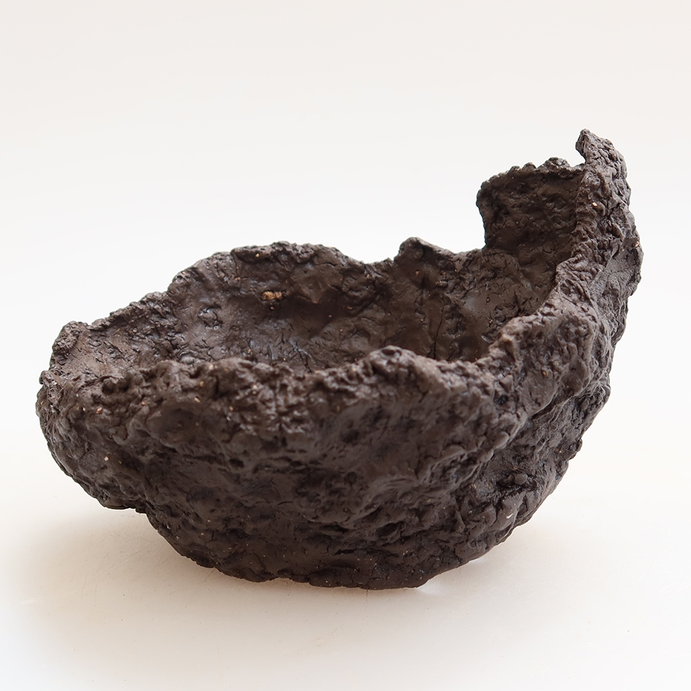 Keramická škrupina 9,5 x 8 x 8 cm, farba hnedá