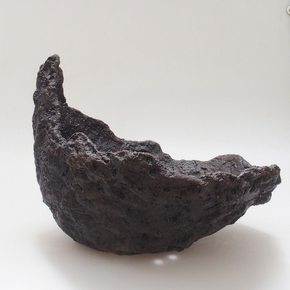 Keramická Škrupina 23 x 21 x 19,5 cm , farba hnedá
