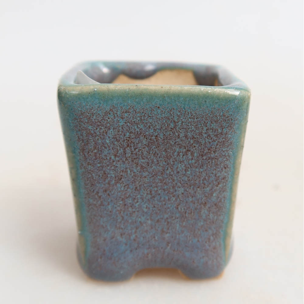 Keramická miska na bonsaje 3 x 3 x 3,5 cm, farba sivá