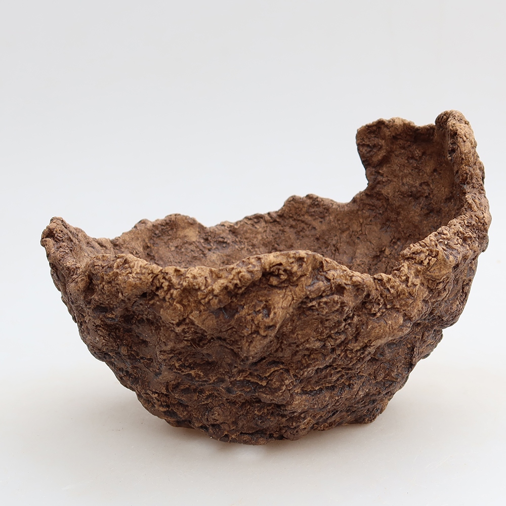 Keramická škrupina 15 x 13 x 11,5 cm, farba hnedá