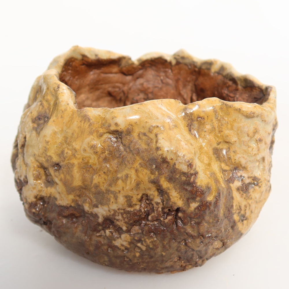 Keramická škrupina  7,5 x 7 x 6 cm, farba hnedá