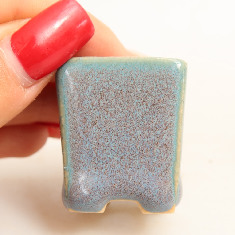 Keramická miska na bonsaje 3 x 3 x 3,5 cm, farba sivá