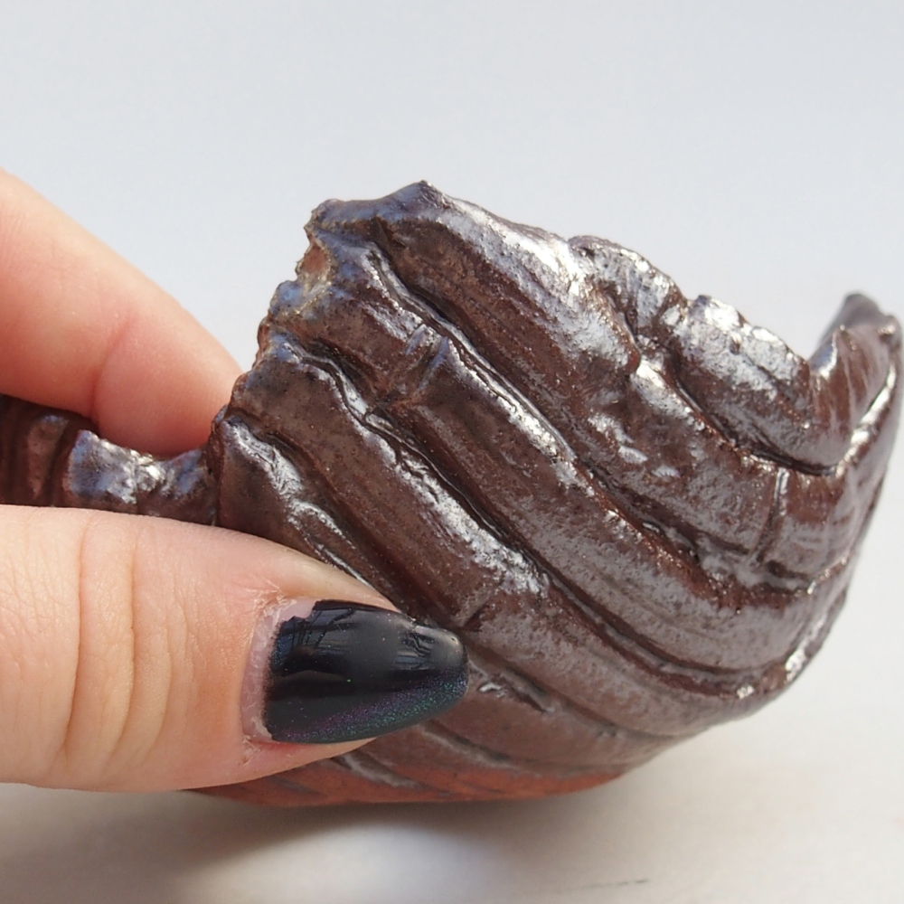 Keramická mušľa 9 x 9 x 5 cm , farba hnedá