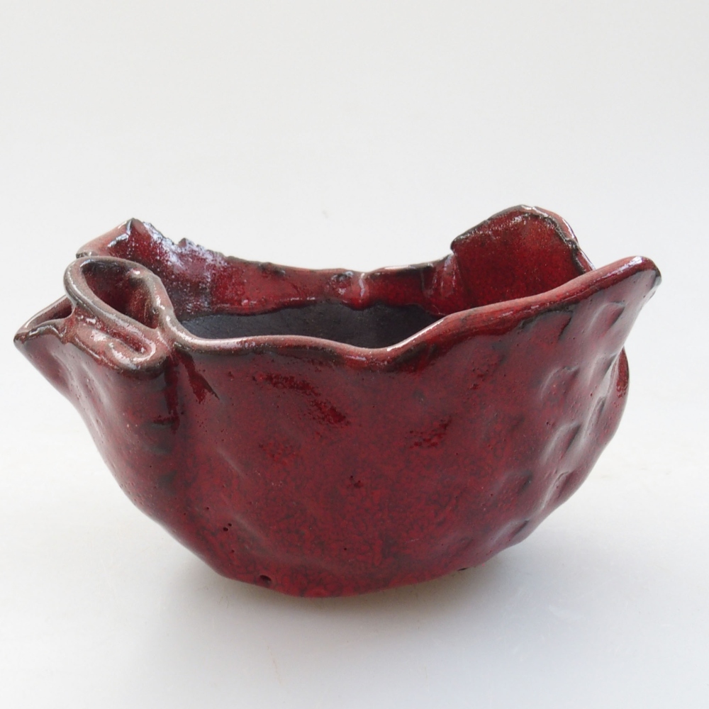 Keramická Škrupina 8,5 x 7 x 5 cm , farba červená