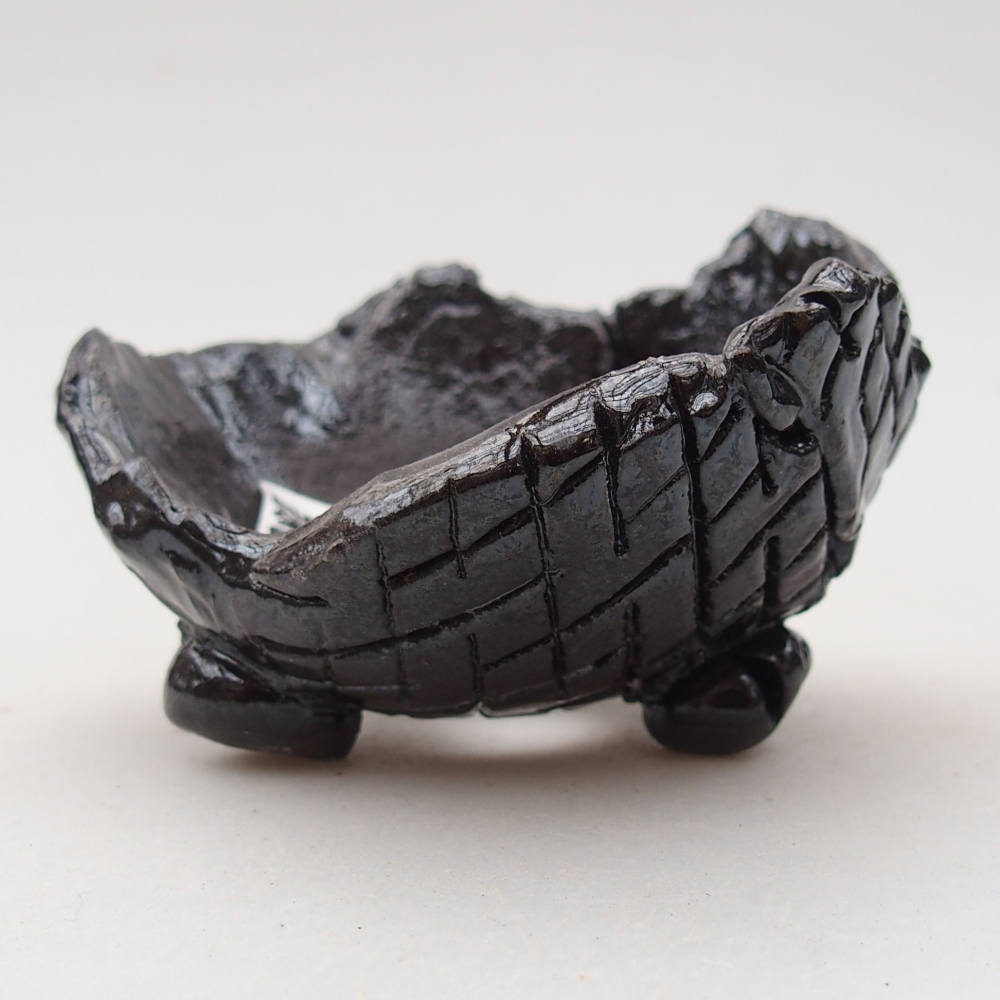 Keramická mušľa 8,5 x 8 x 5,5 cm , farba čierna