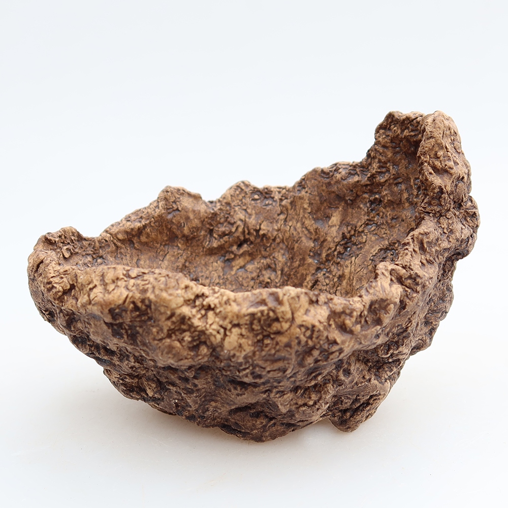 Keramická škrupina 10 x 9 x 8 cm, farba hnedá