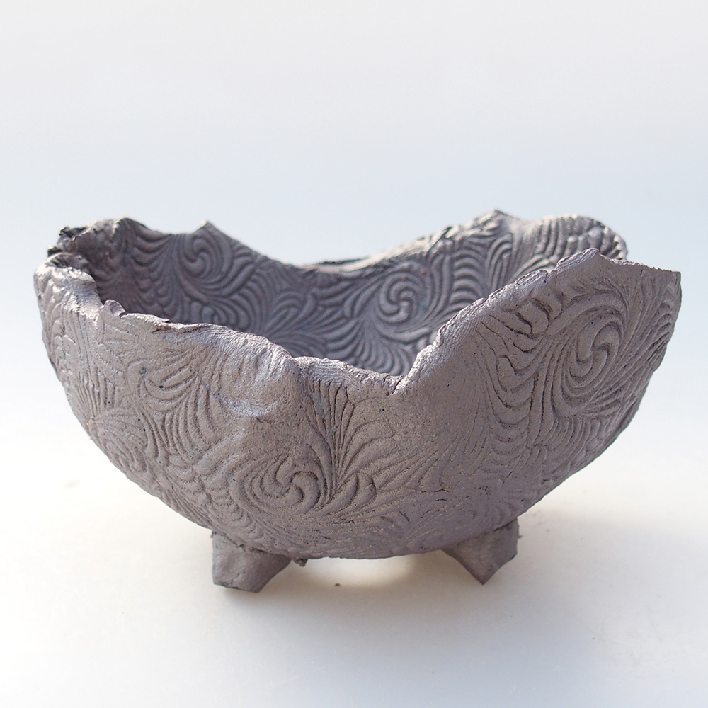 Keramická mušľa 13,5 x 13 x 7 cm , kovová farba