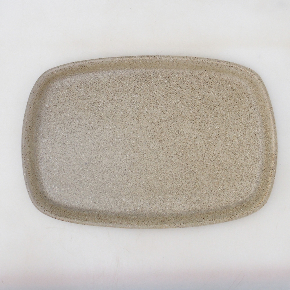 Keramický tanier H09 – 28,5 x 19,5 x 1,5 cm – béžový
