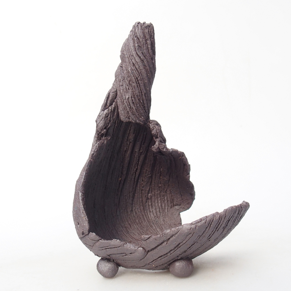 Keramická mušľa 8 x 9 x 14 cm , kovová farba