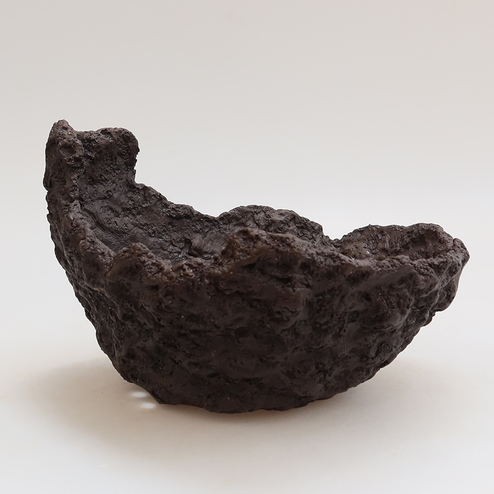 Keramická škrupina 18 x 16 x 13 cm, farba hnedá