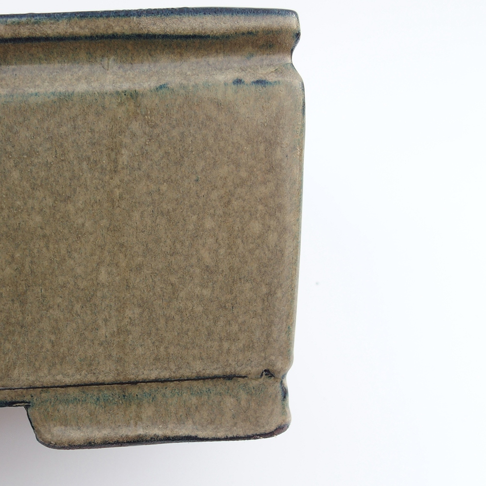 Misa 33 x 23 x 13,5 cm sivá