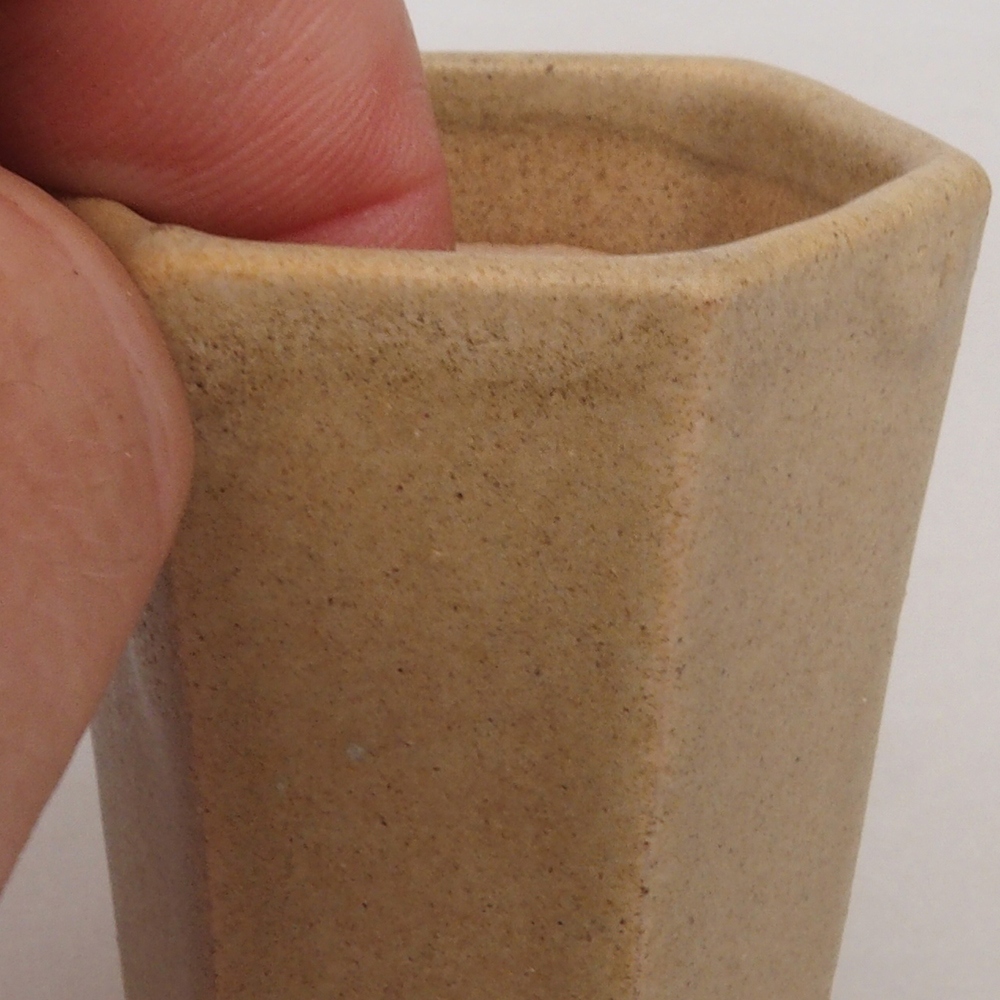 Mini bonsai miska 4 x 3,5 x 5,5  cm, farba hnedá