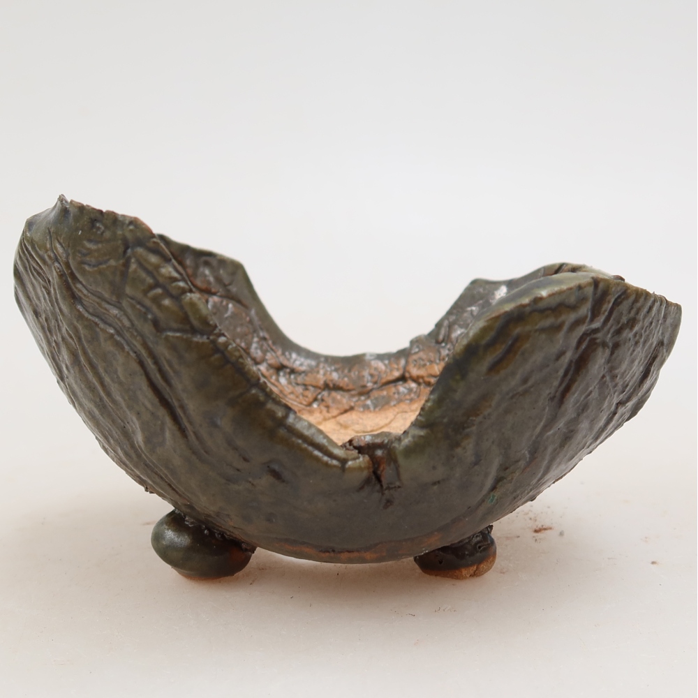 Keramická škrupina  10,5 x 8,5 x 6 cm, farba hnedozelená