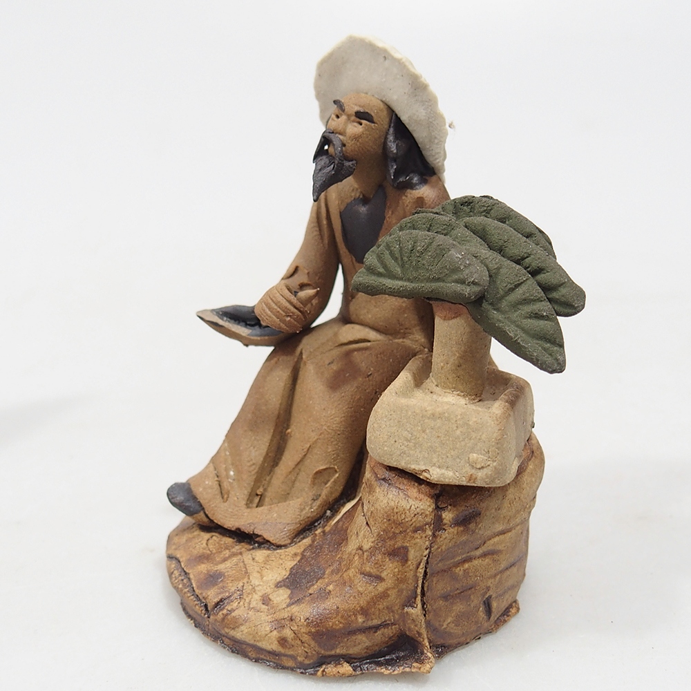 Keramická figúrka - Bonsaiista