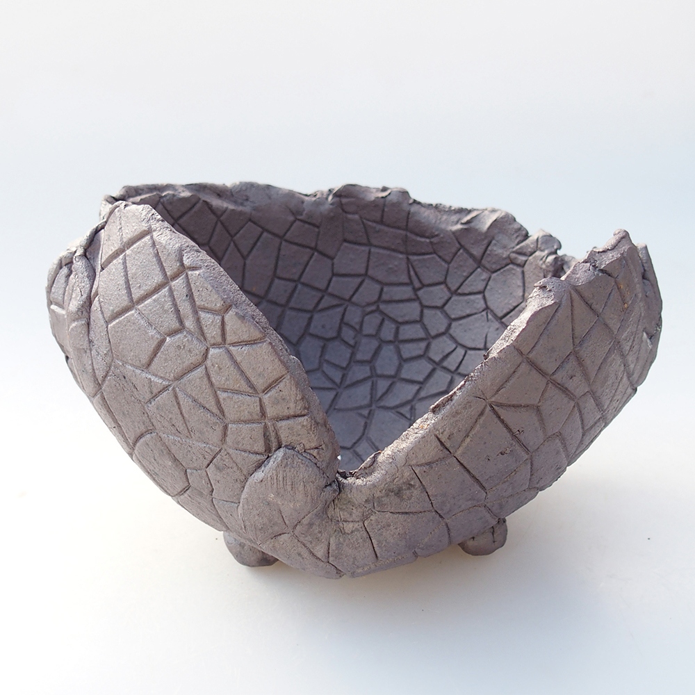 Keramická mušľa 15 x 14,5 x 10 cm , kovová farba