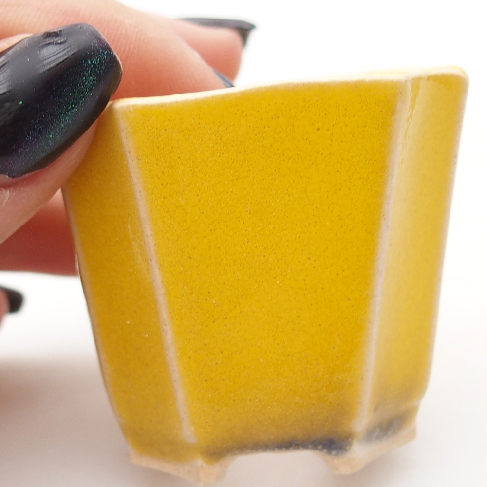 Mini bonsajová miska 4,5 x 4,5 x 4 cm, žltá