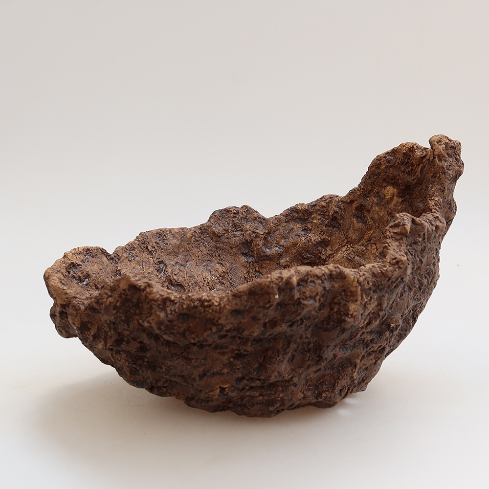 Keramická škrupina 19 x 17 x 13 cm, farba hnedá