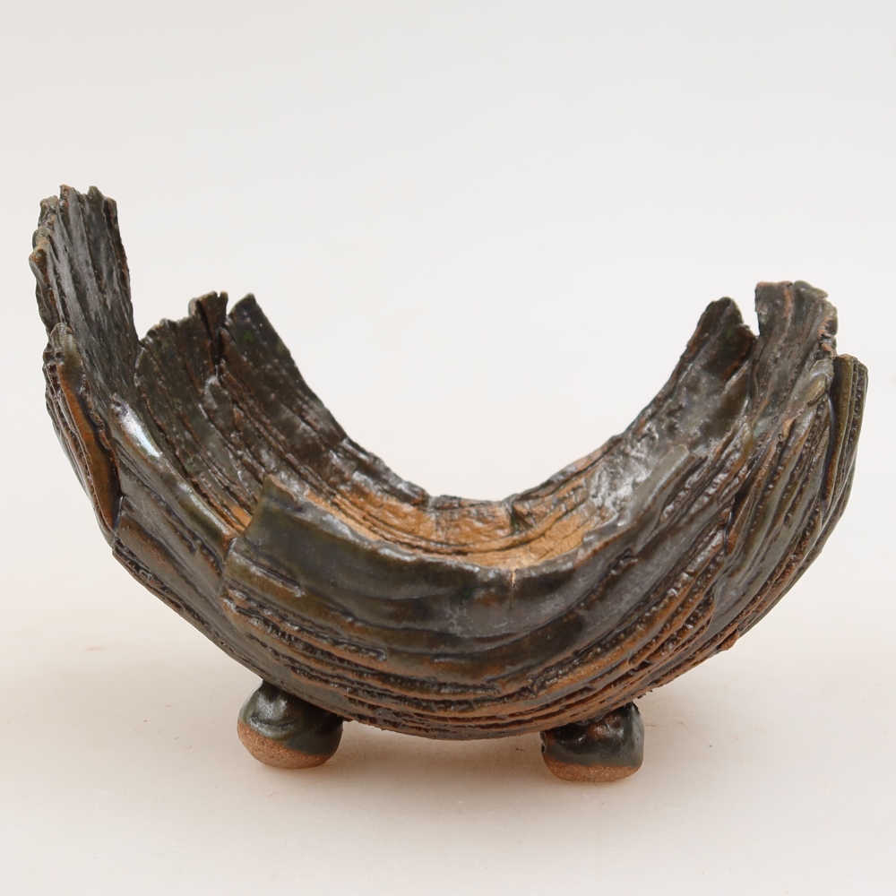 Keramická škrupina  11,5 x 8 x 8 cm, farba hnedozelená