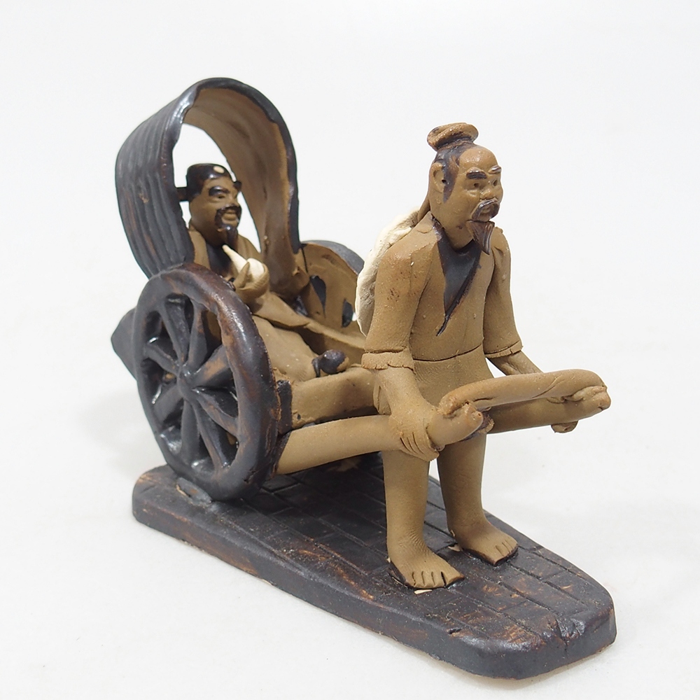 Keramická figúrka - kočiar