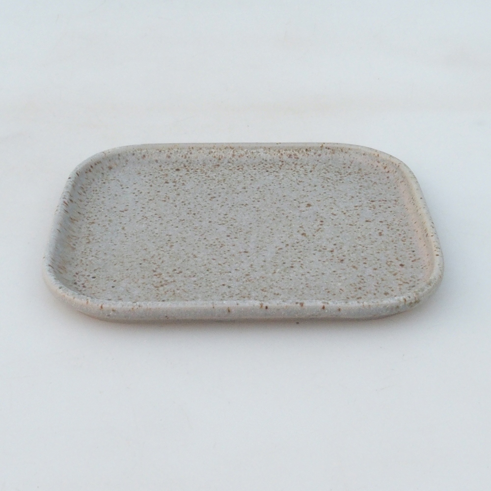 Keramická podmiska H38 -12 x 11 x 1 cm - béžová