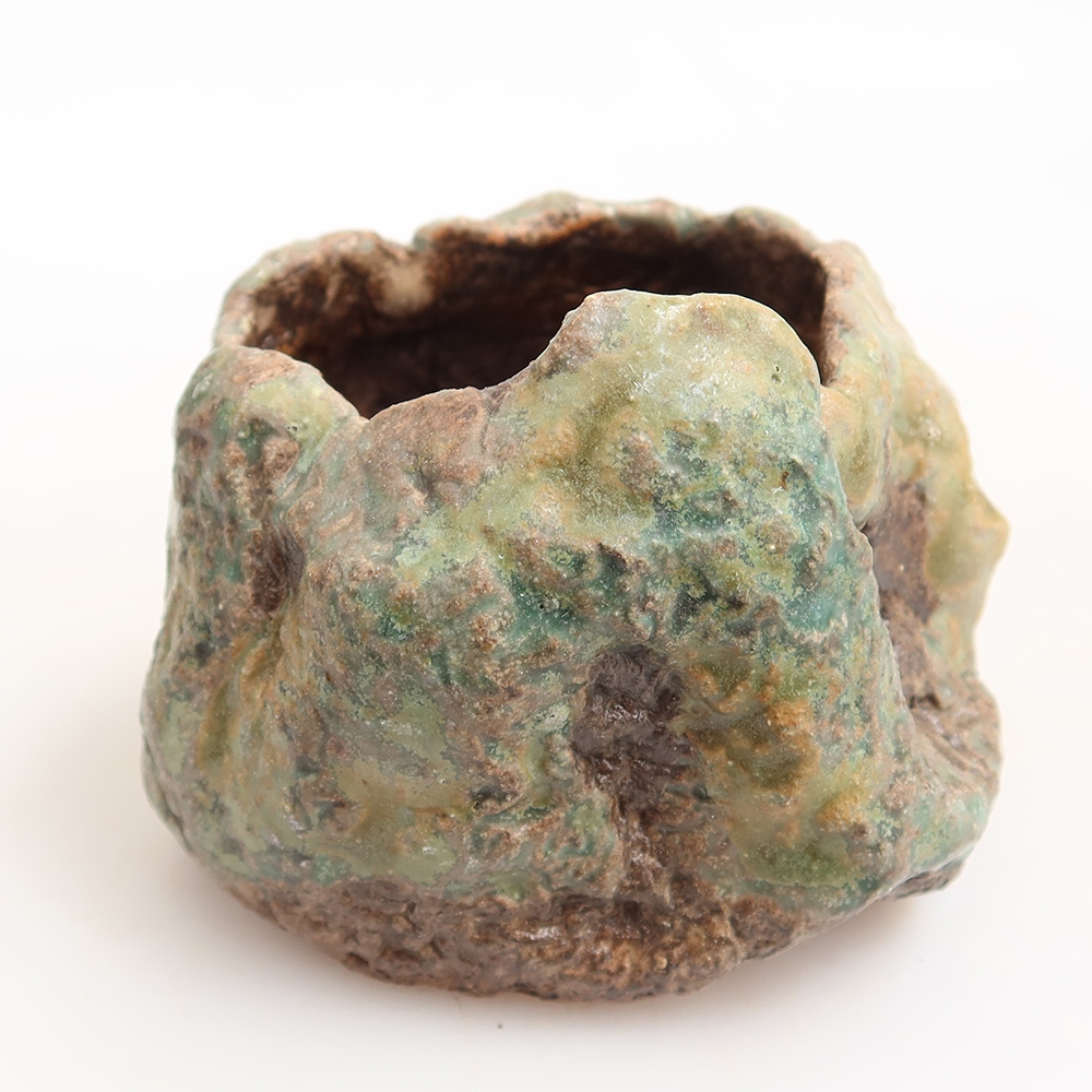 Keramická škrupina  5,5 x 4,5 x 6 cm, farba zelená