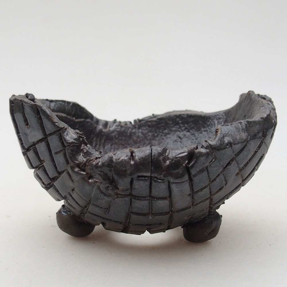 Keramická mušľa 9 x 8 x 5 cm , farba čierna