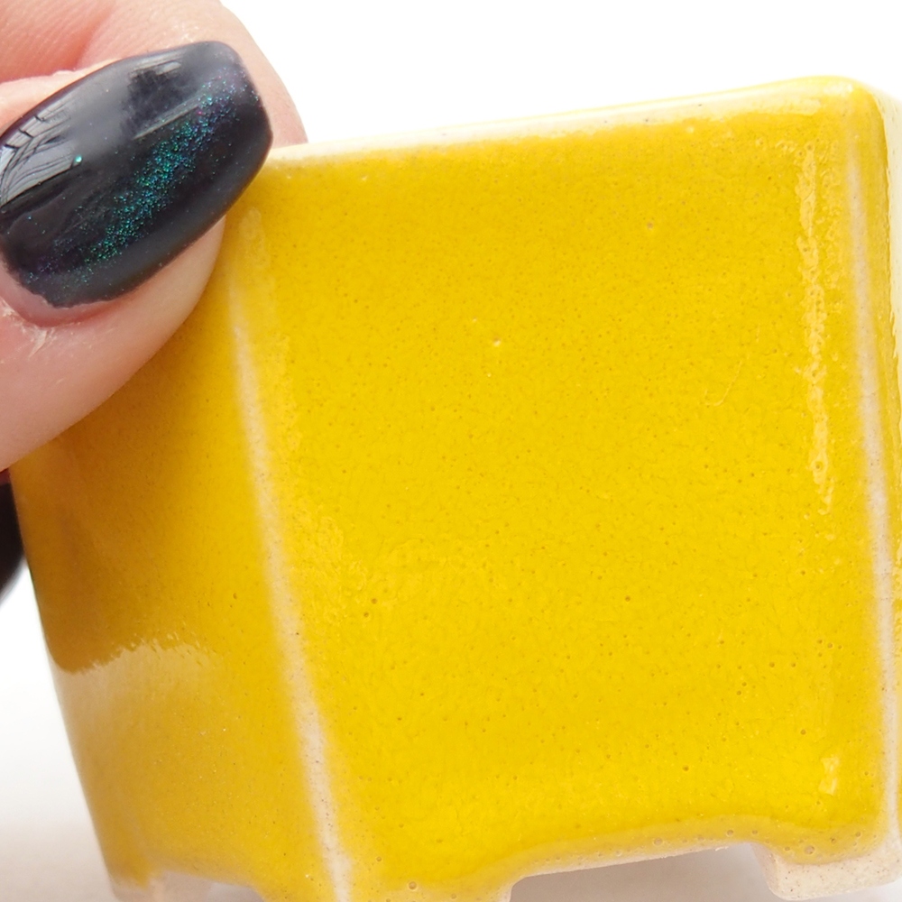 Mini bonsajová miska 7 x 6,5 x 4,5 cm, žltá