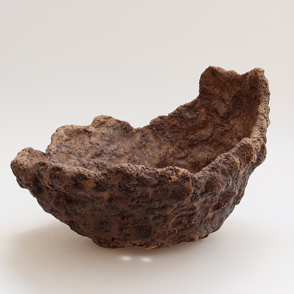 Keramická škrupina 22 x 19 x 17 cm, farba hnedá
