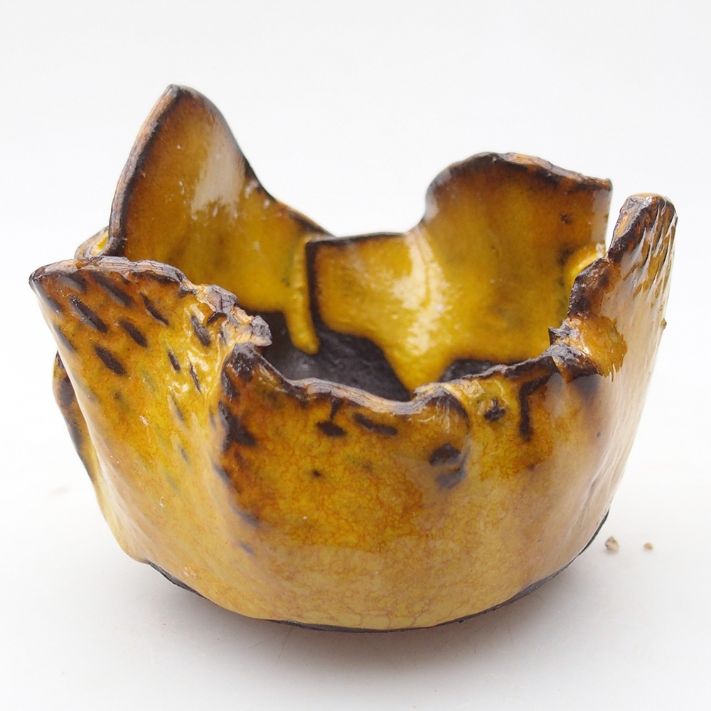 Keramická mušľa 8,5 x 7,5 x 7 cm , farba žltá