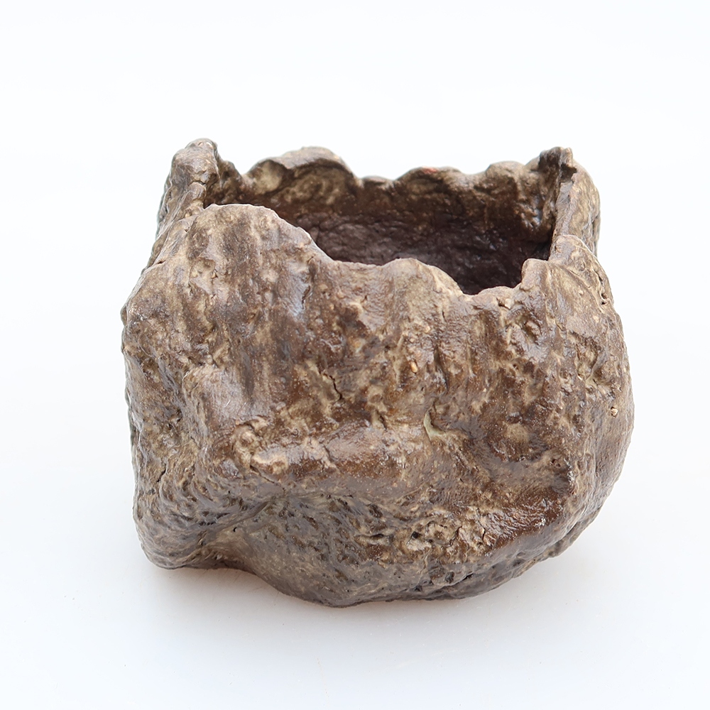 Keramická škrupina  5,5 x 5,5 x 6 cm, farba hnedá