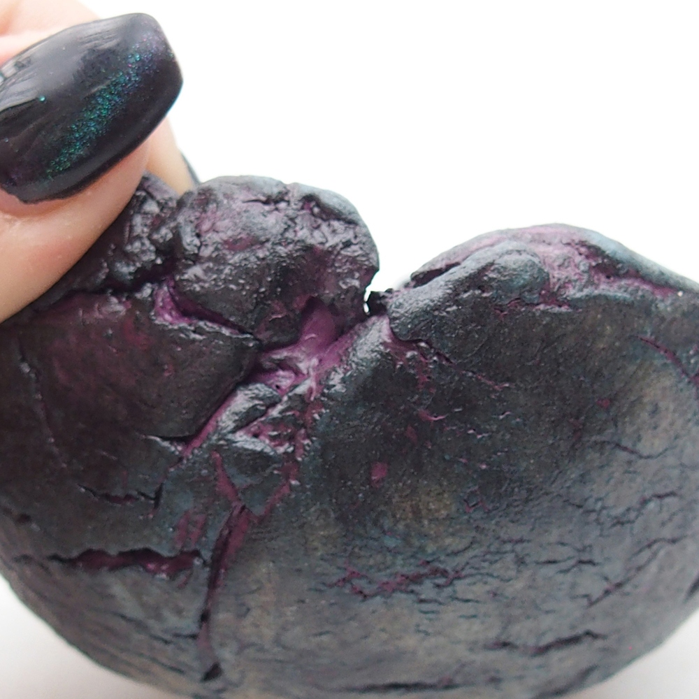 Keramická mušľa 9,5 x 8 x 4,5 cm , farba fialová