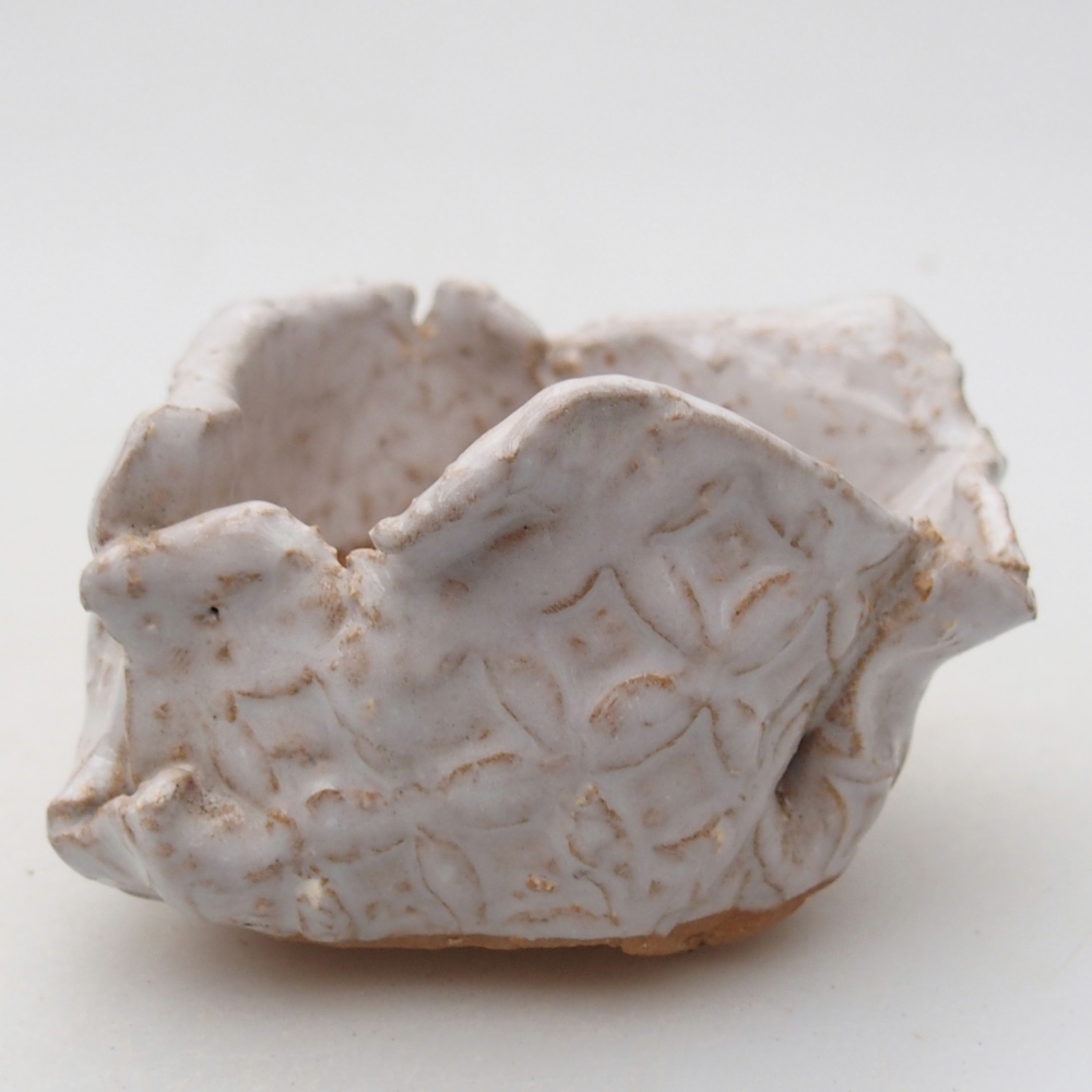 Keramická mušľa 8 x 7 x 4,5 cm , farba biela