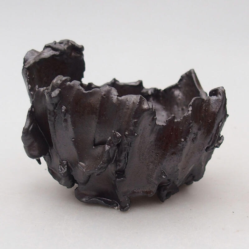 Keramická škrupina 8,5 x 8 x 6 cm, farba hnedá