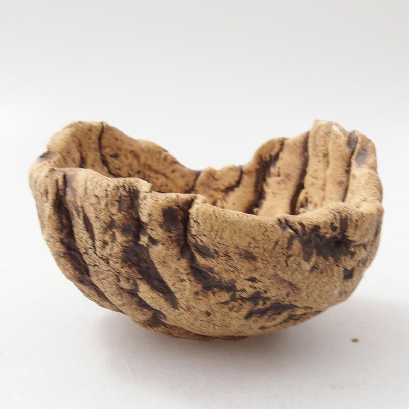 Keramická škrupina 9 x 9 x 6 cm, farba režná