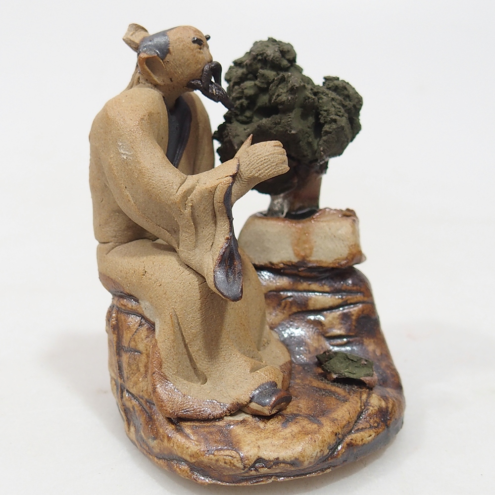 Keramická figúrka - Bonsaiista