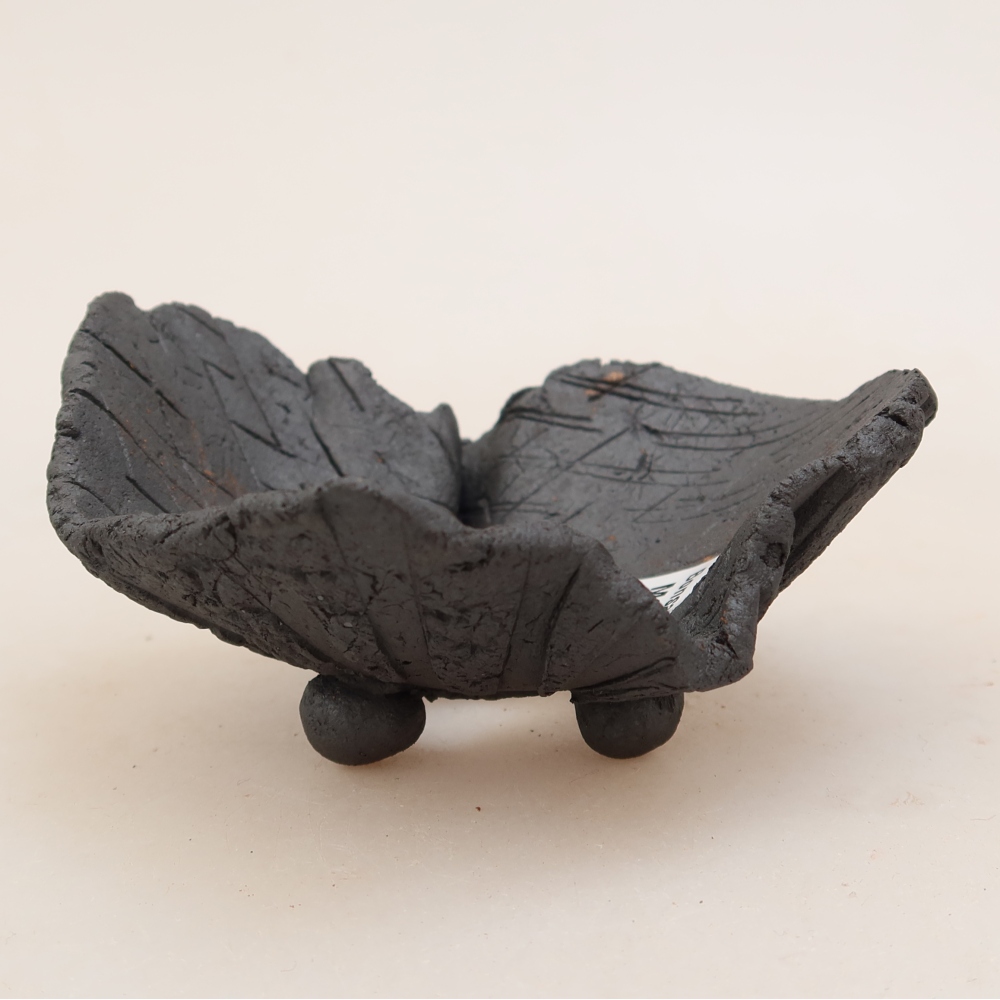 Keramická škrupina  9 x 9 x 5 cm, farba: kovová
