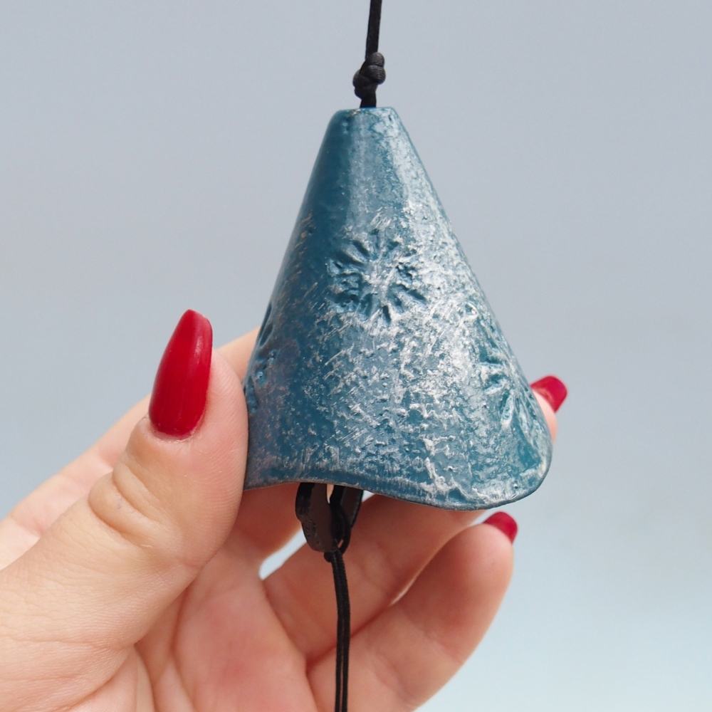 Kovový zvonček do vetra, farba modrá