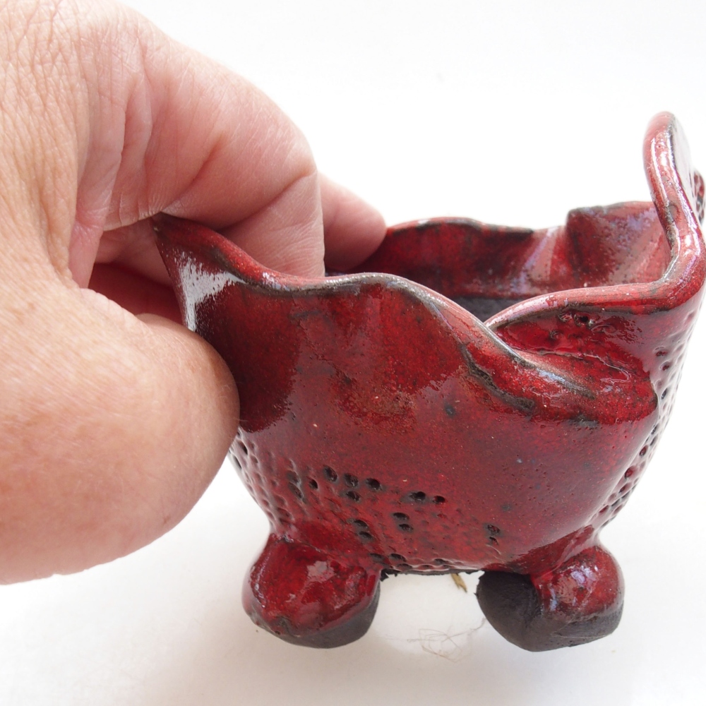 Keramická Škrupina 8 x 7 x 8 cm , farba červená