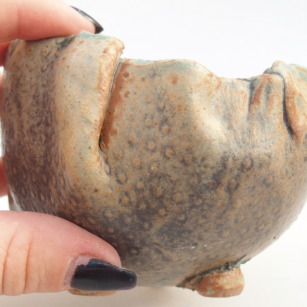 Keramická mušľa 9,5 x 8,5 x 7,5 cm , farba hnedo-zelená