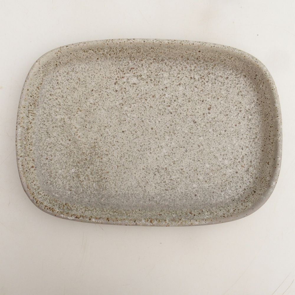 Keramická podmiska H06 - 20,5 x 14,5 x 1,5 cm - béžová
