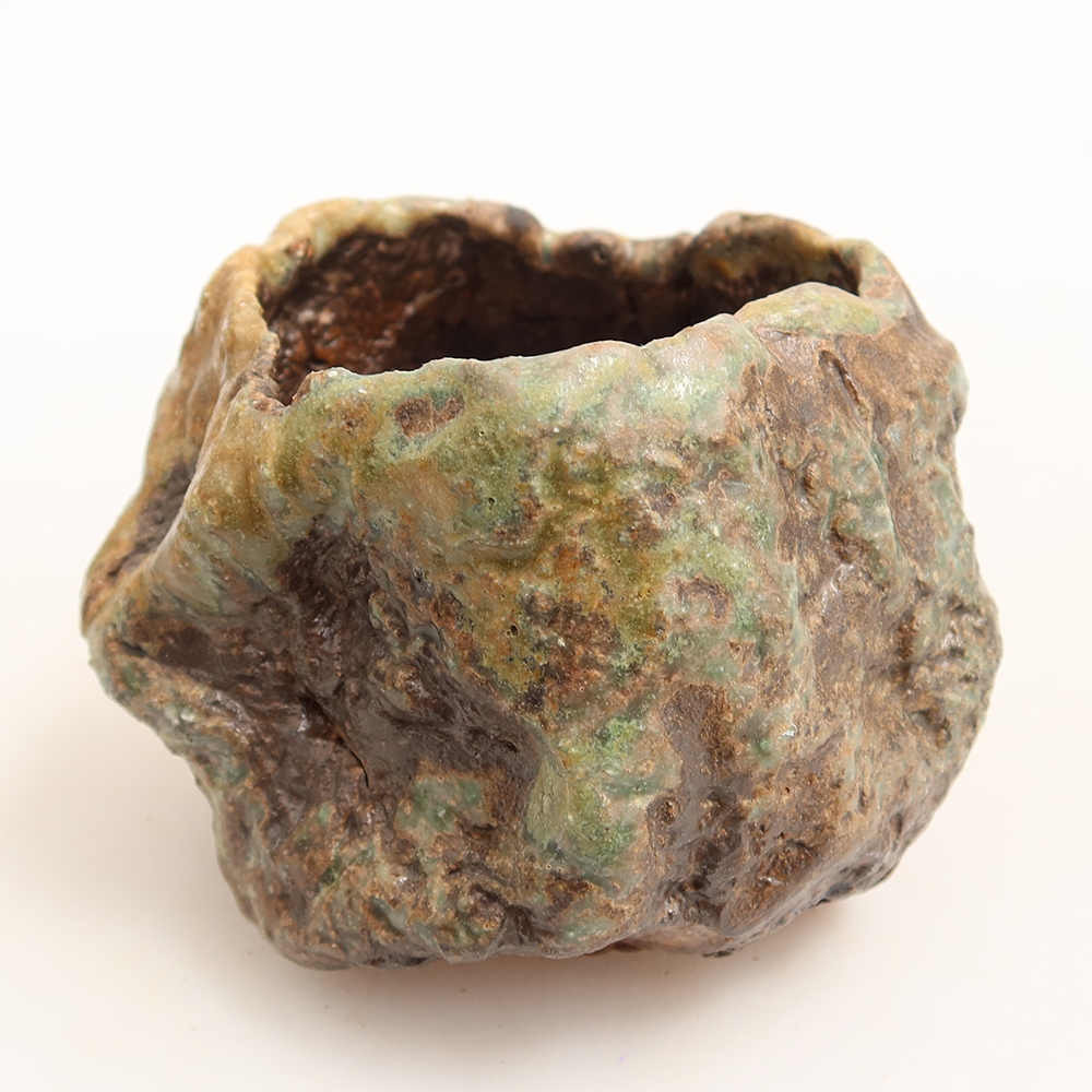 Keramická škrupina  6 x 5 x 6,5 cm, farba zelená