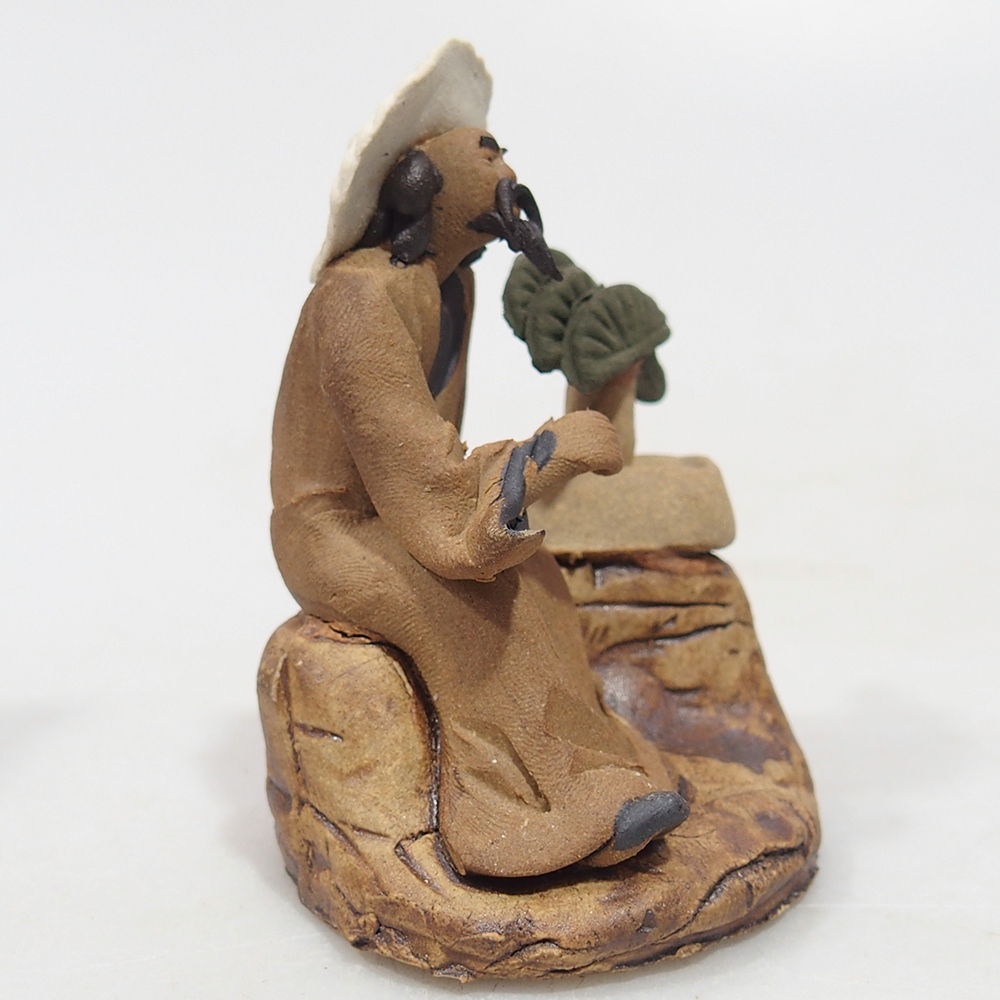 Keramická figúrka - Bonsaiista