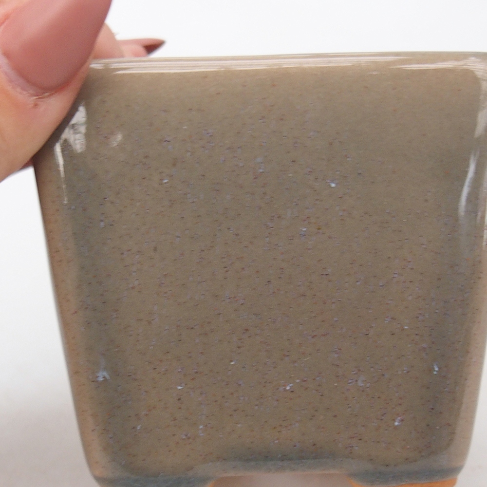 Keramická miska na bonsaje 7,5 x 7,5 x 7 cm, sivá