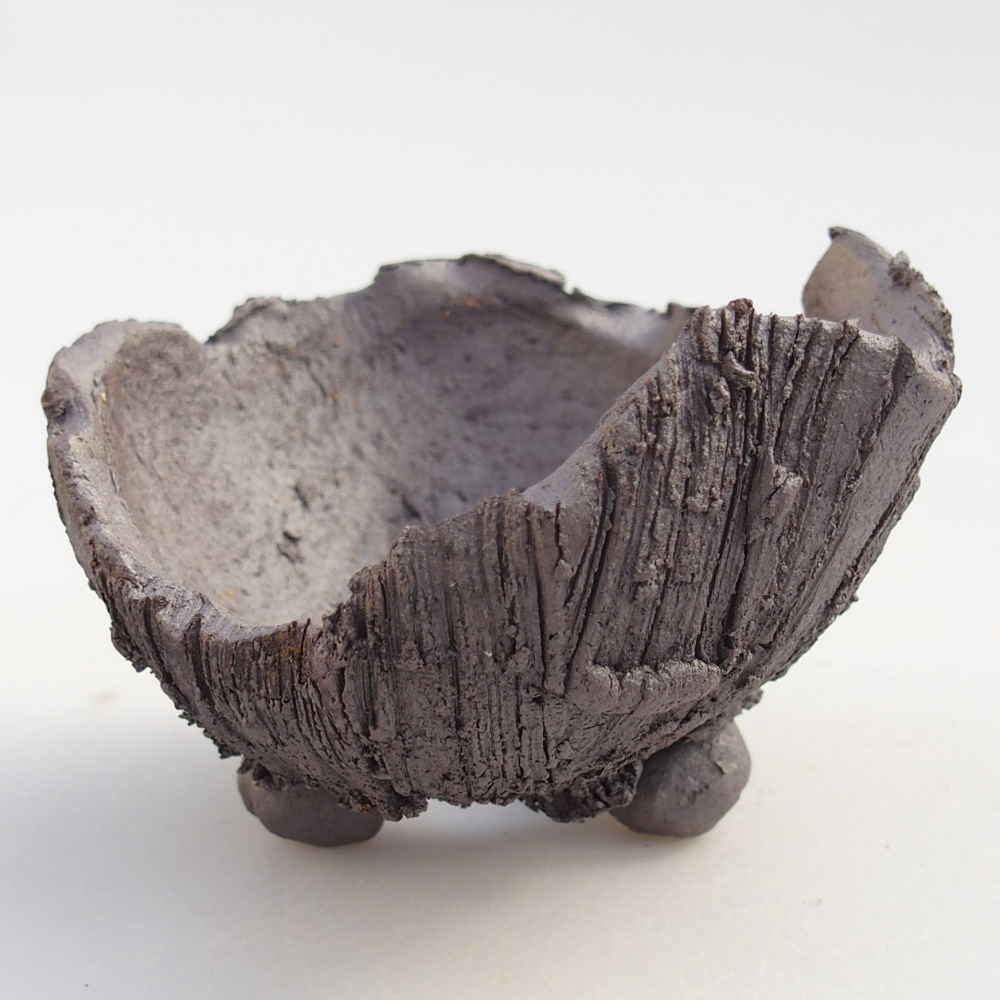 Keramická mušľa 8,5 x 8 x 5,5 cm , kovová farba