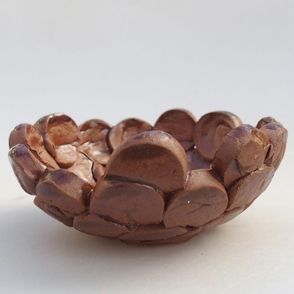 Keramická mušľa 8,5 x 8,5 x 4 cm , farba hnedá