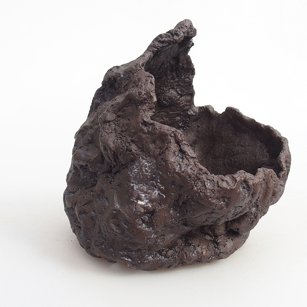 Keramická mušľa 11 x 10 x 14 cm , farba hnedá