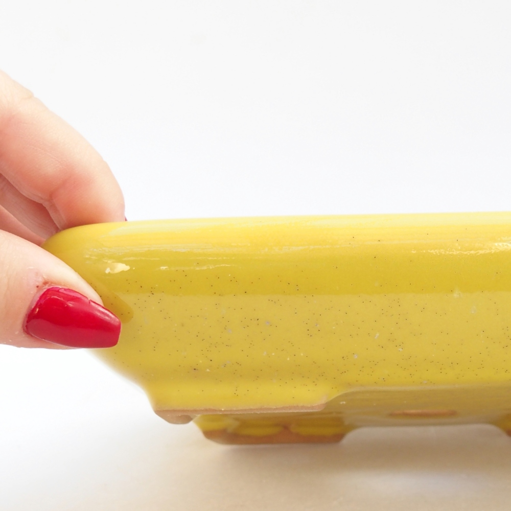 Keramická bonsajová miska 16,5 x 13,5 x 3,5 cm, žltá