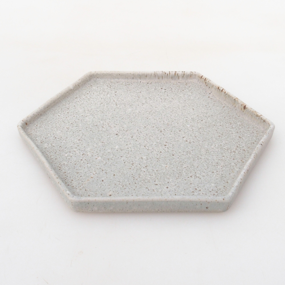 Keramická podmiska H53 - 18,5 x 17 x 1 cm - béžová
